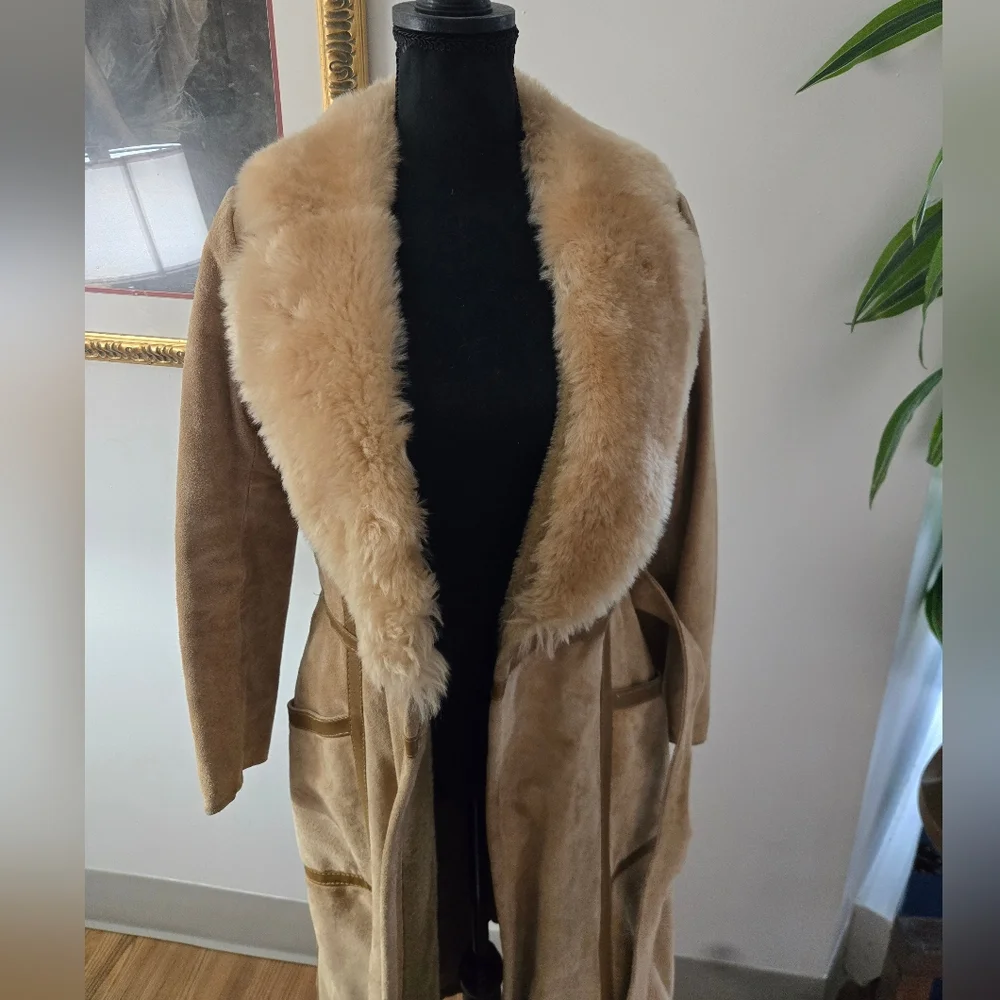 Long Vintage Suede Jacket Faux Fur Collar - Picture 3 of 16